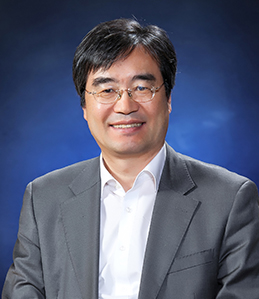 이철 PROFILE IMAGE